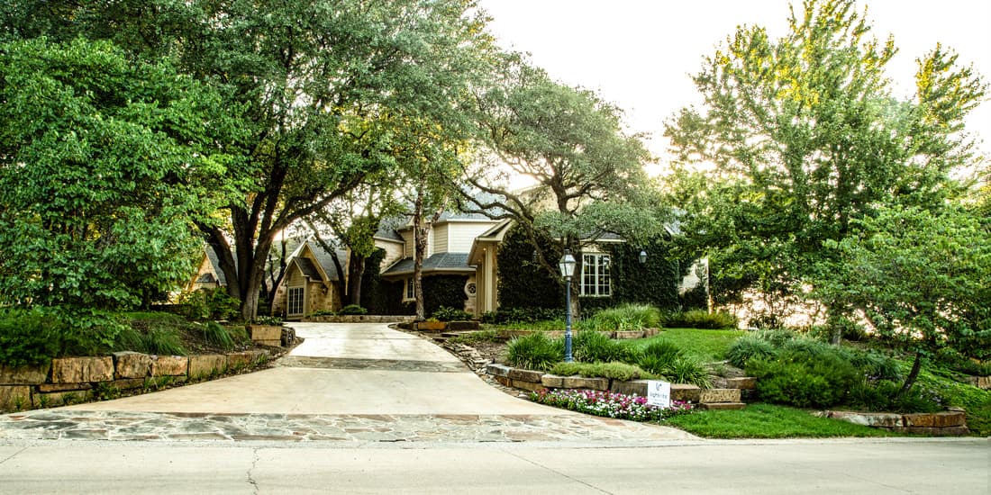 Full outdoor living build on an open ranch lot.